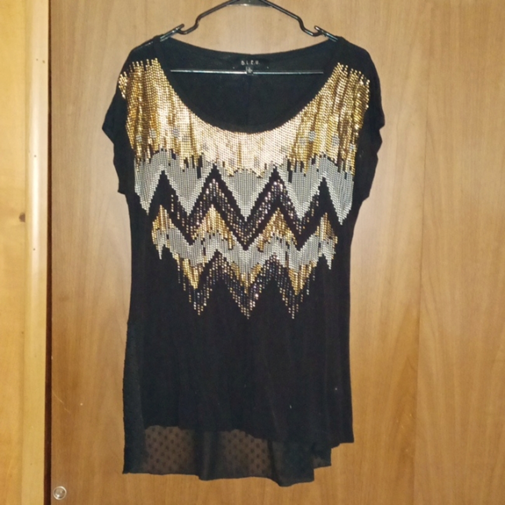 B.L.E.U. Stylish Black Top with Chevron Glitter Pattern Size Large